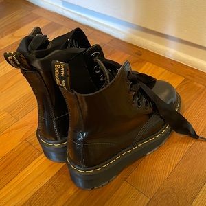 Dr martens molly